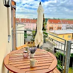 Elbling Mit Terrasse - Netflix - Parkplatz - Weinbergblick