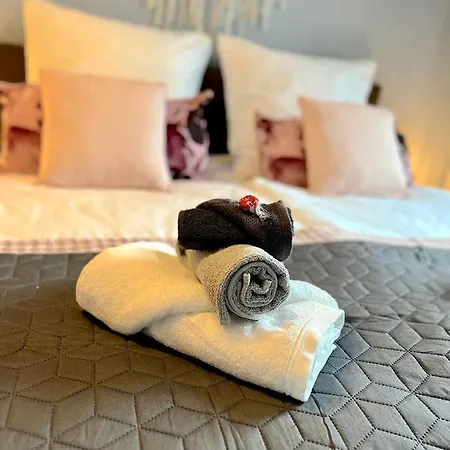 Elbling Mit Terrasse - Netflix - Parkplatz - Weinbergblick Apartment *