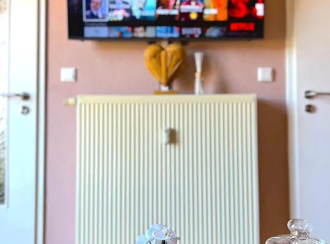 Elbling Mit Terrasse - Netflix - Parkplatz - Weinbergblick Lägenhet *